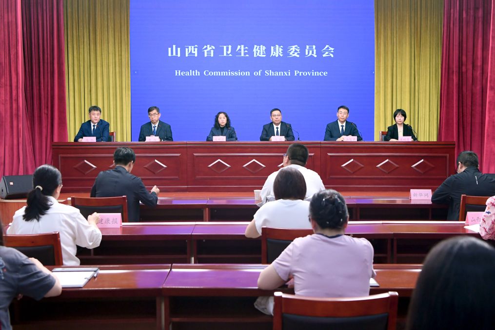 医生提醒：阿尔茨海默病早期信号不只是“记性差”
